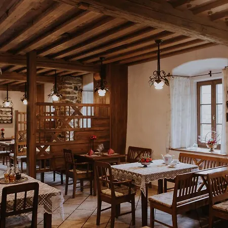 Koroska Hisa Pri Lipi, Boutique * Muta