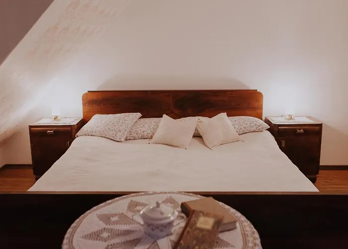 Koroska Hisa Pri Lipi, Boutique 3*