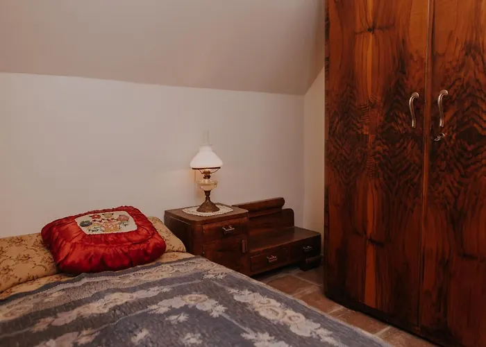 Koroska Hisa Pri Lipi, Boutique