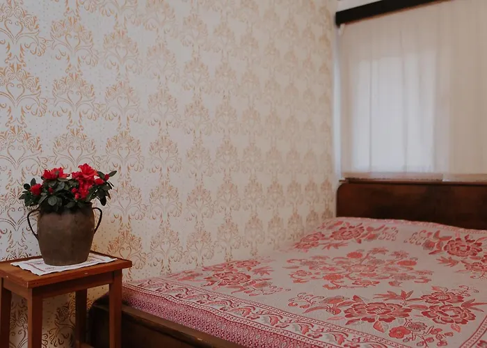 Koroska Hisa Pri Lipi, Boutique Konukevi Muta